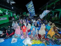Santri Pendukung Ganjar Berdoa untuk Indonesia Damai