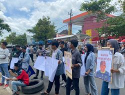 Protes Program Batik, Mahasiswa Demo Kantor Bupati Sumenep